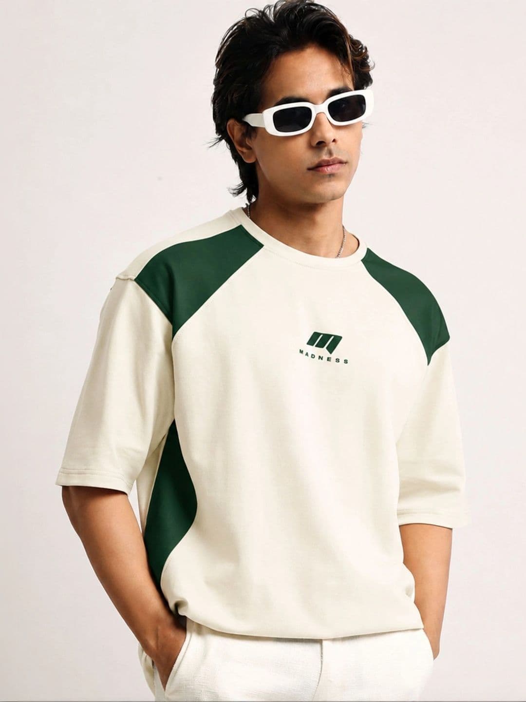 Maniac Men Brand Logo Colourblocked T-shirt - view 1