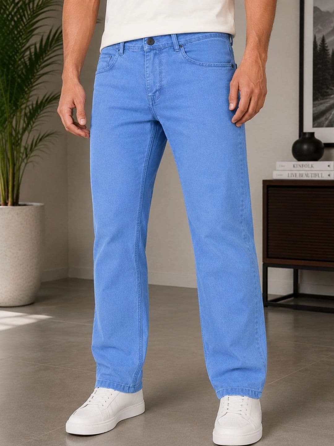 Kyber Men Jean Straight Fit Mid-Rise Light Fade Stretchable Jeans - view 1