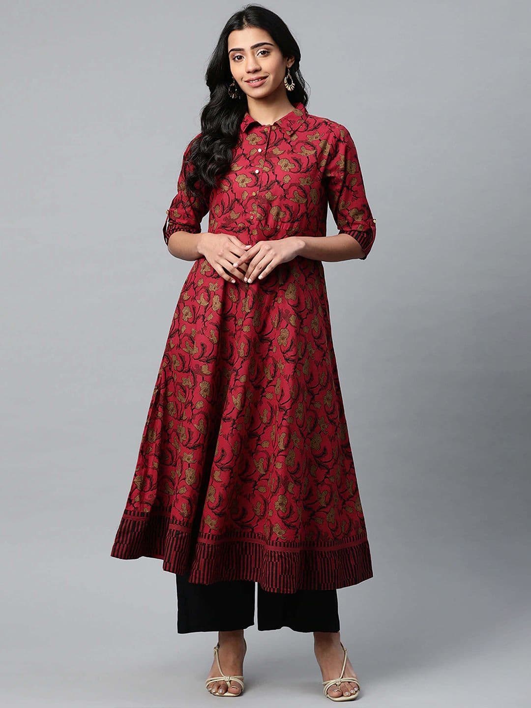 IKRASS Women Floral Printed Gotta Patti Anarkali Kurta - view 1