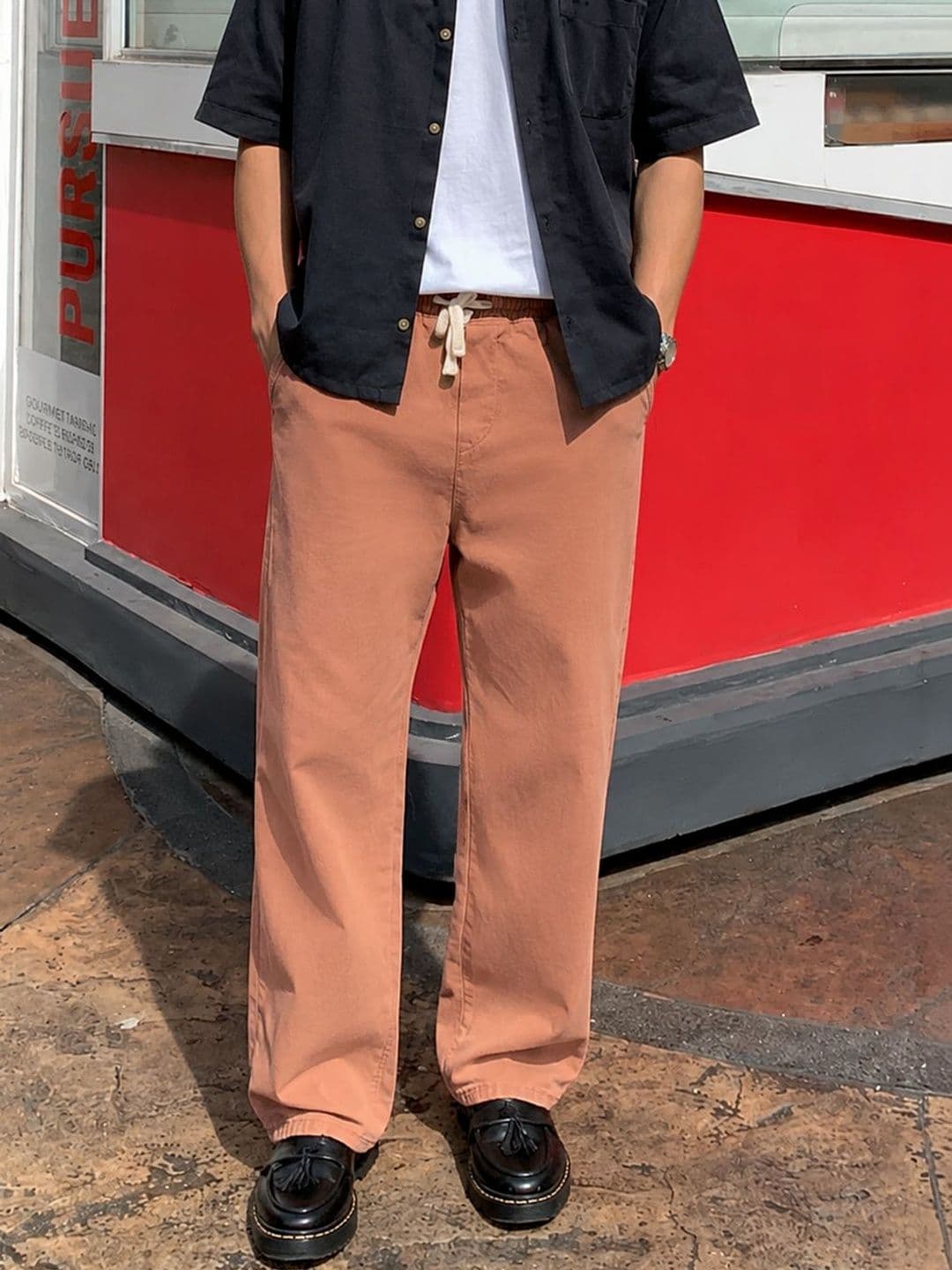 The Indian Garage Co Men Barrel Fit Cotton Elasticated Waist Jeans - view 1