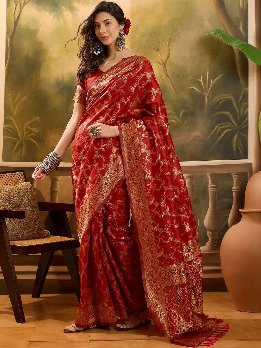 Maroosh Woven Design Zari Silk Blend Designer Banarasi Saree - view 1
