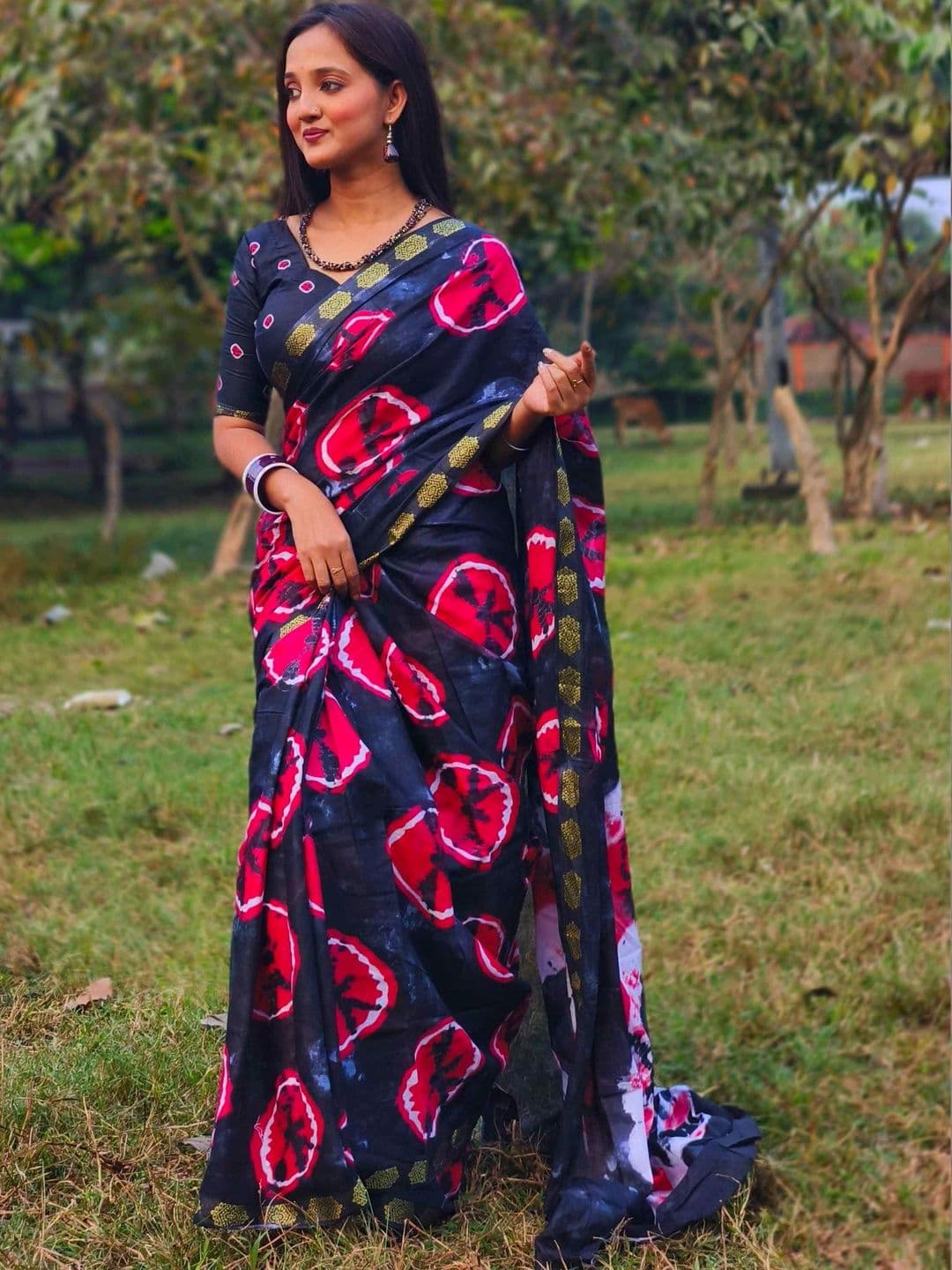 HERE&NOW Floral Pure Cotton Fusion Saree - view 1