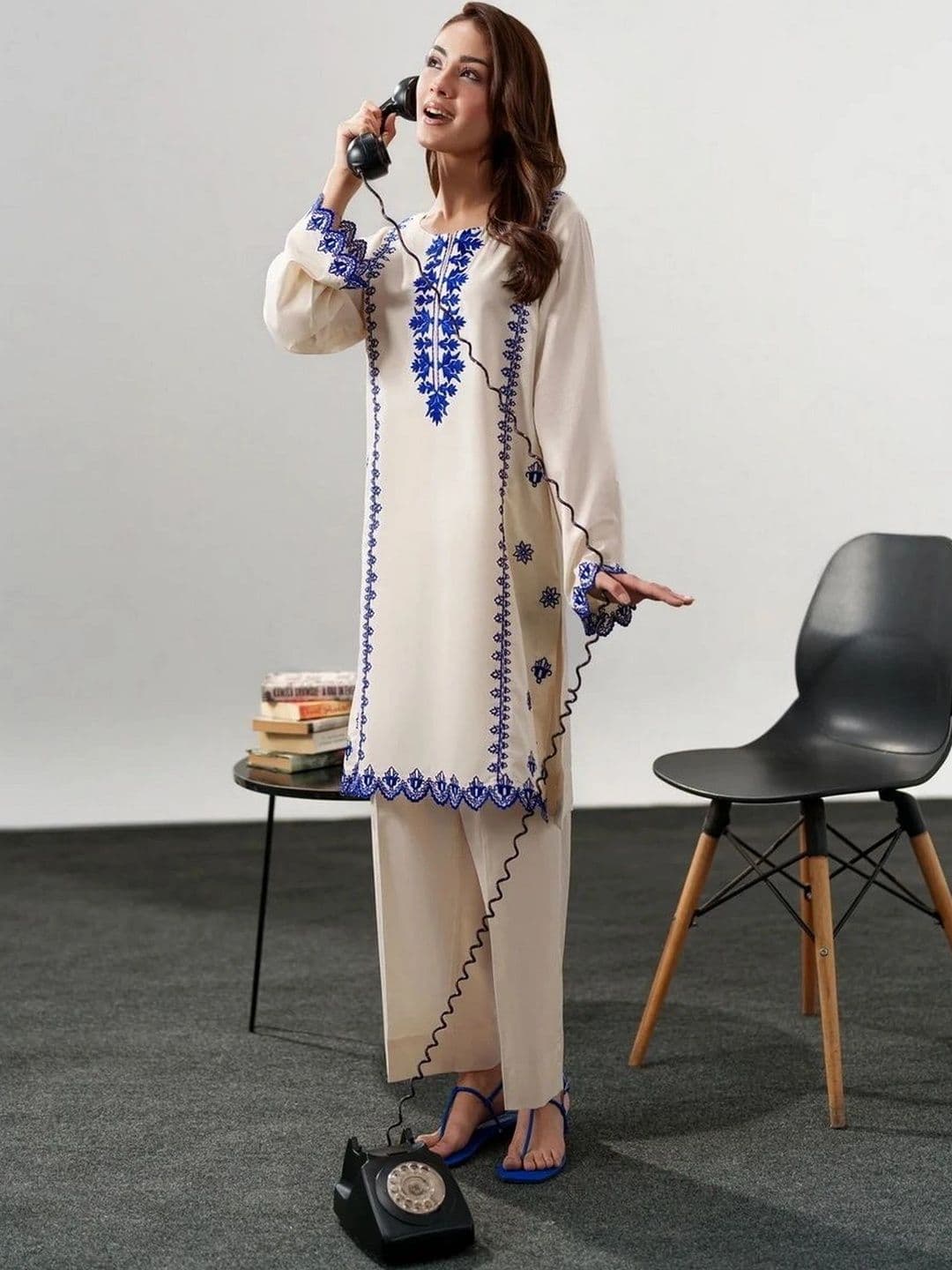 all about you Women Ethnic Motifs Embroidered Regular Thread Work Chanderi Silk Kurta with Palazzos - view 1