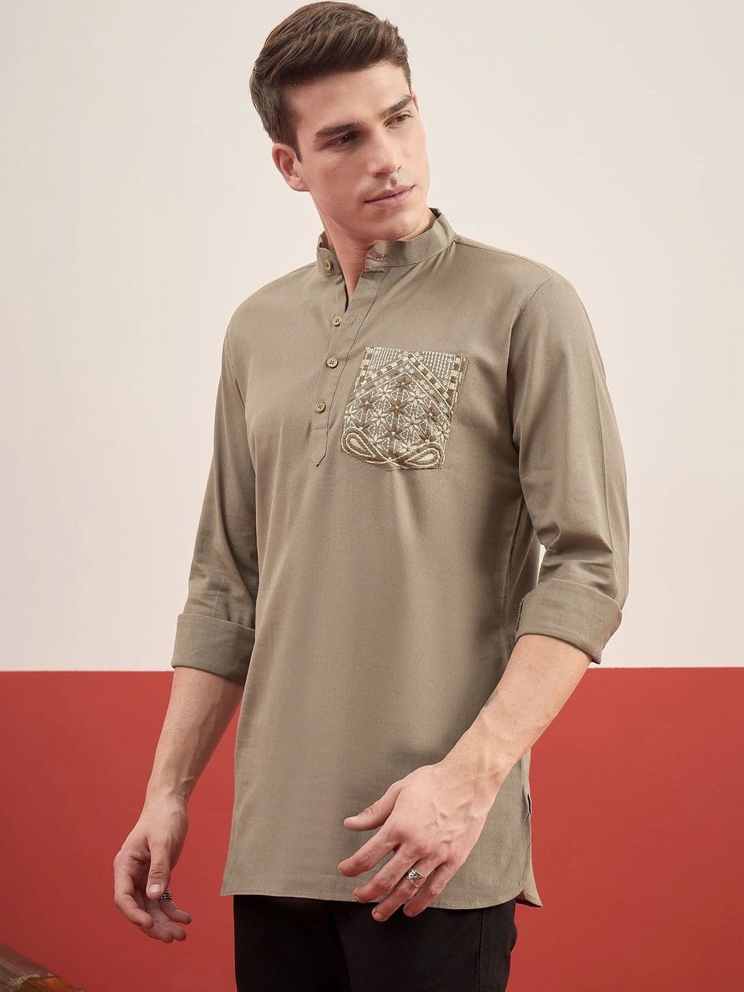 House of Pataudi Men Embroidered Thread Work Kurta - view 1