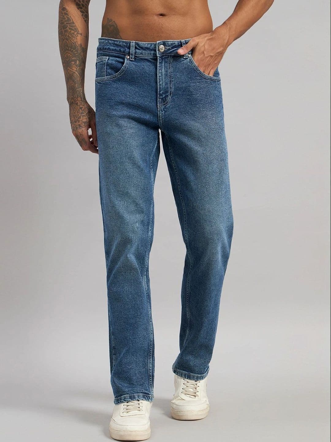 Sand Dunes Men Straight Motion Man Straight Fit Mid-Rise Light Fade Acid Wash Stretchable Jeans - view 1