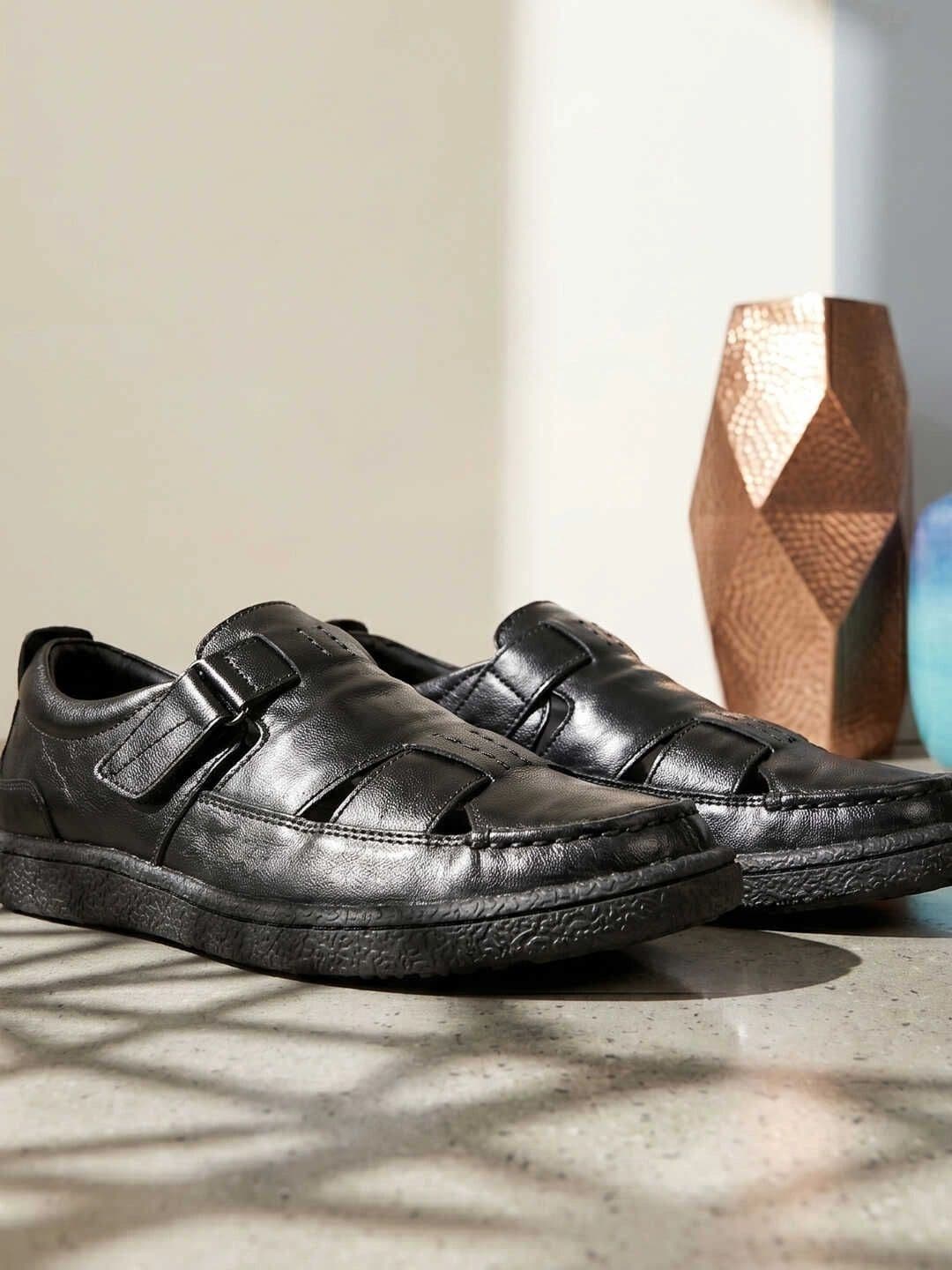 Mochi Men Leather Fisherman Sandals - view 1