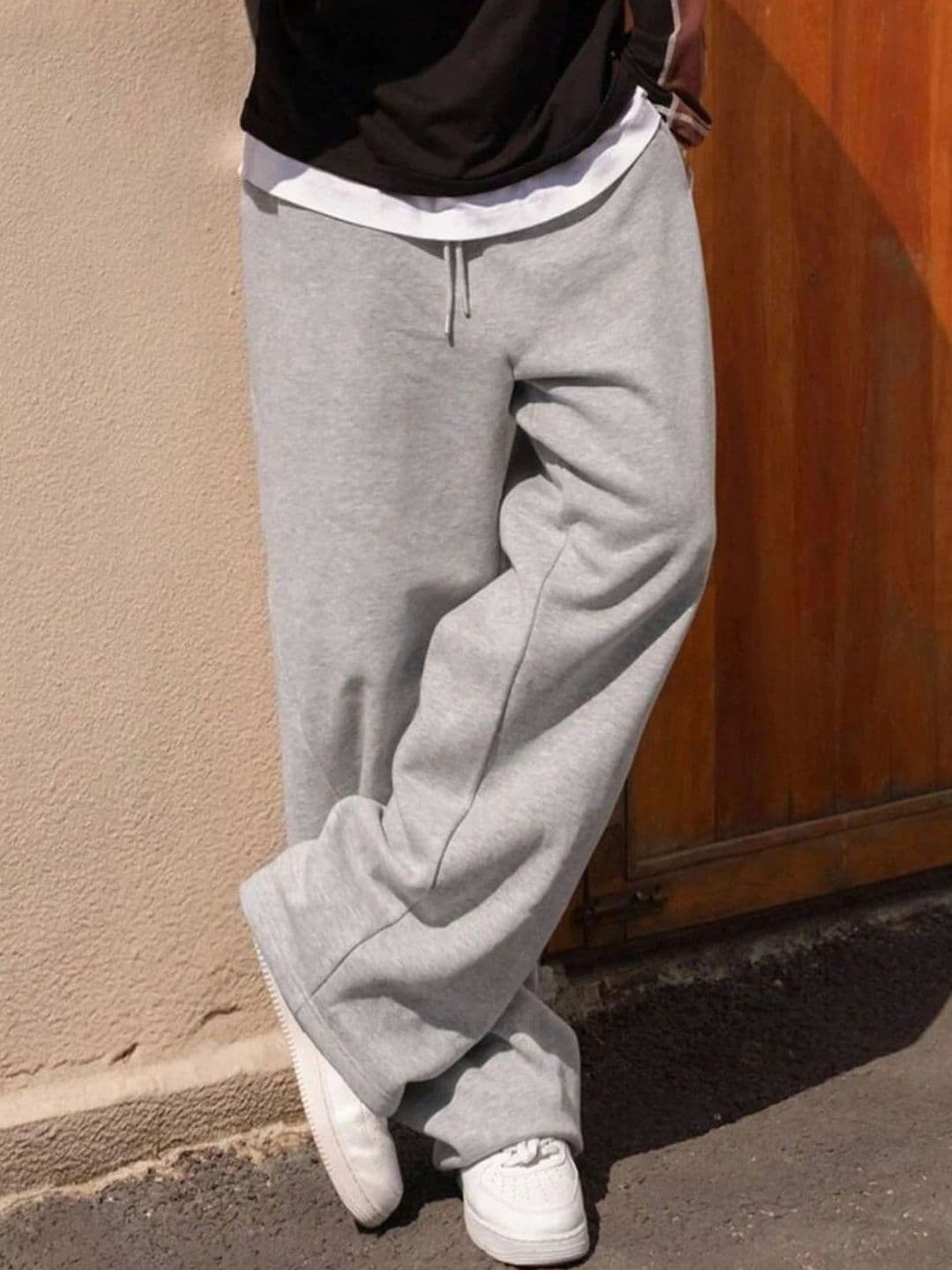 Emavic Men Baggy Track Pants - view 1