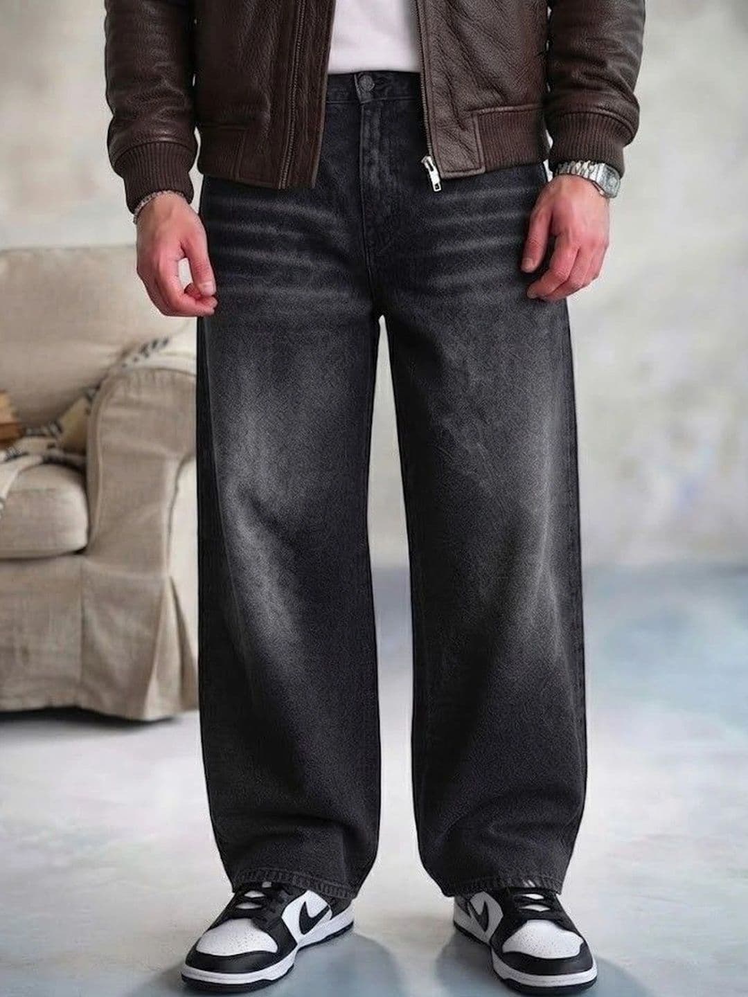 NIFFER FASHION Men Wide Leg Mid-Rise Low Distress Light Fade Applique Jeans - view 1