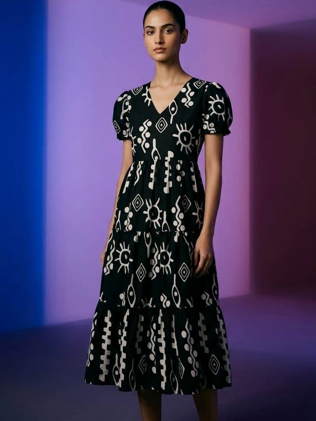 Chakkara Print Puff Sleeve Crepe A-Line Midi Dress - view 1