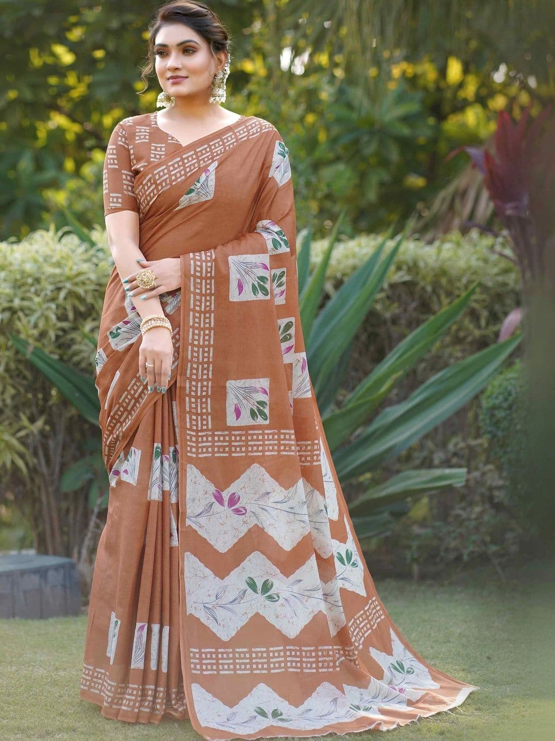 HERE&NOW Floral Pure Cotton Fusion Saree - view 1