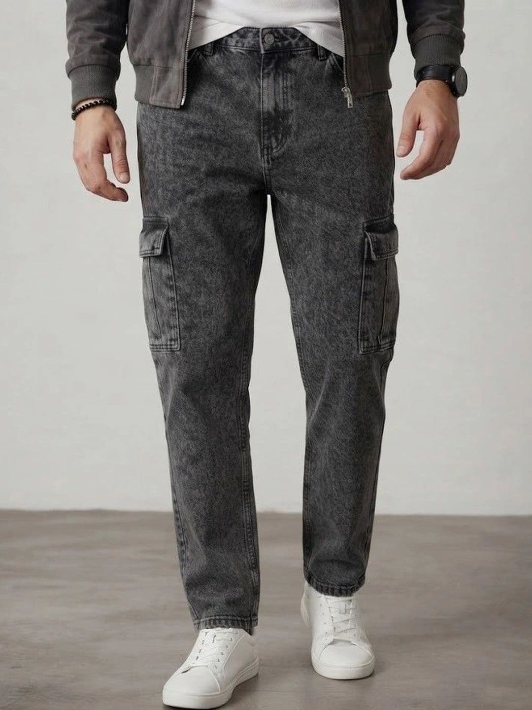 FEBRi Men Mid-Rise Light Fade Applique Jeans - view 1