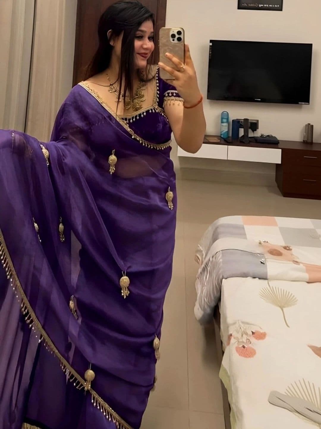 Qvidya Art Silk Saree - view 1