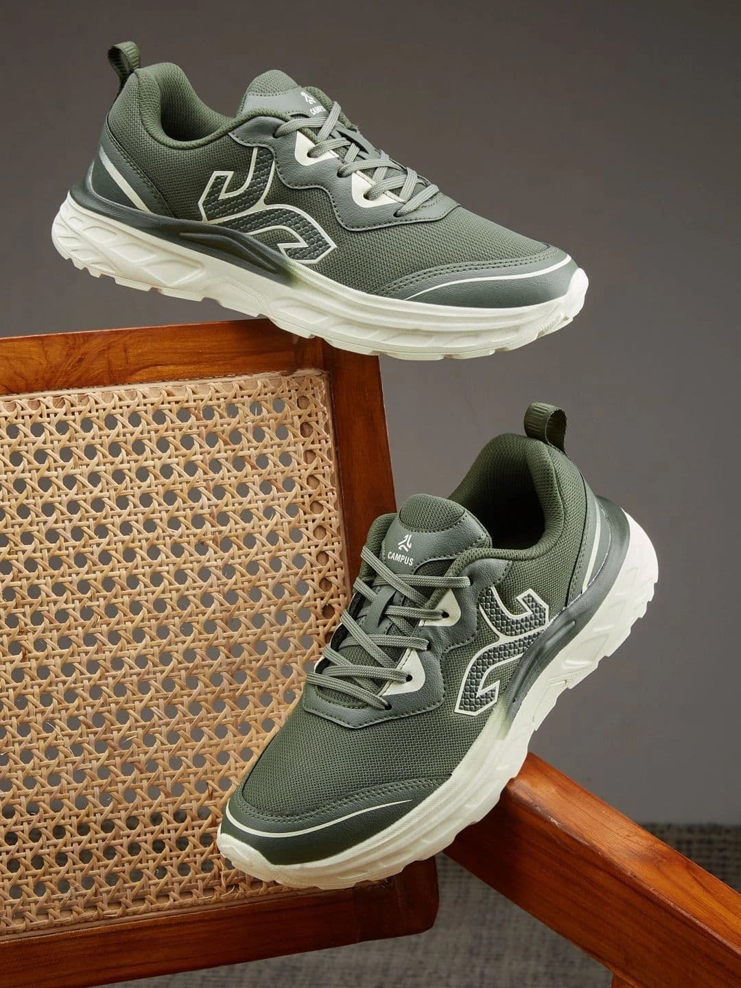 Campus ENERGY Men Mesh Walking Shoes - view 1