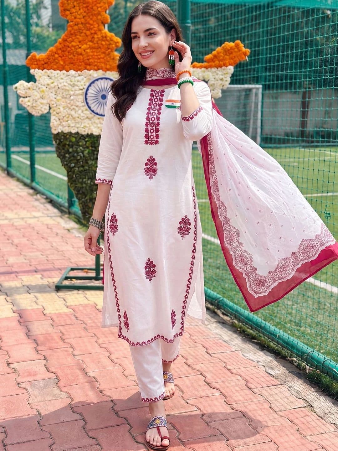 Indo Era Women Ethnic Motifs Embroidered Regular Thread Work Pure Cotton Kurta with Trousers & With Dupatta - view 1