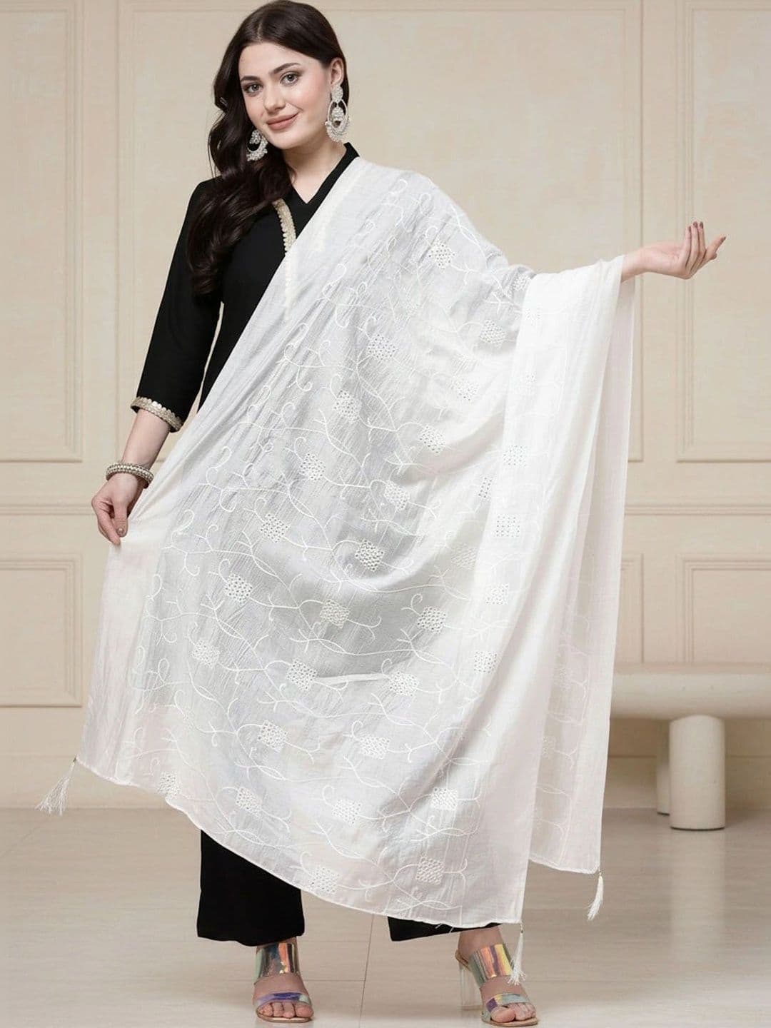 KALINI Ethnic Motifs Embroidered Dupatta with Sequinned - view 1