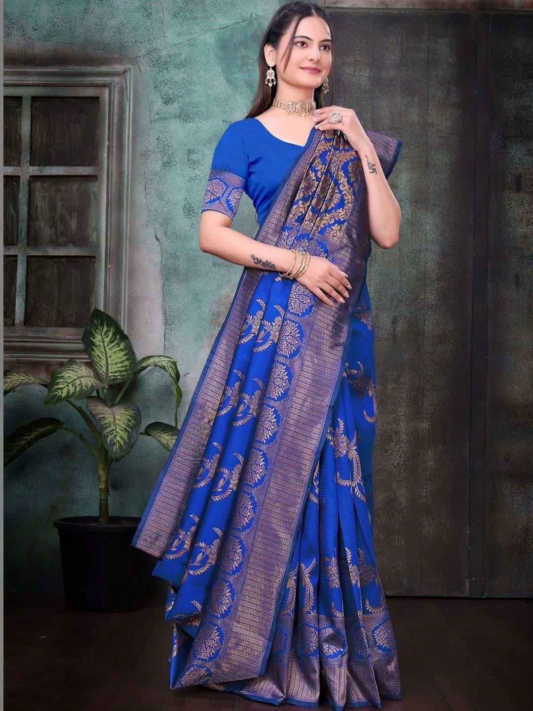 KANURIKAA Woven Design Zari Silk Blend Banarasi Saree - view 1