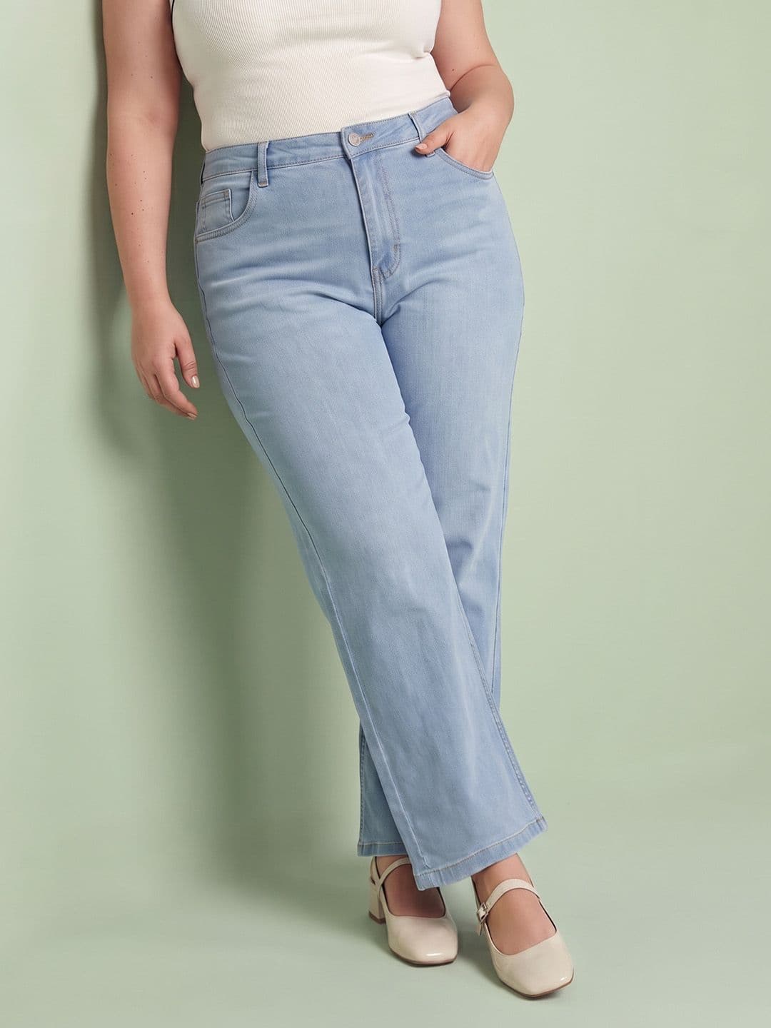 DressBerry Curve Plus Size Women Straight Fit Jeans - view 1