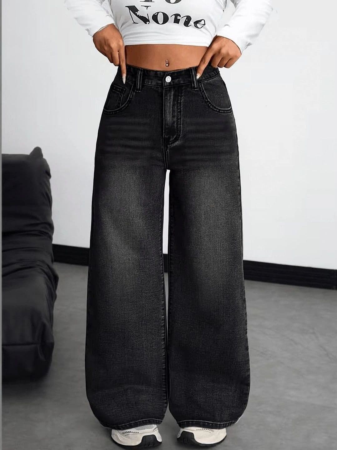 AAV2 Women Relaxed Fit High-Rise Low Distress Stretchable Jeans - view 1