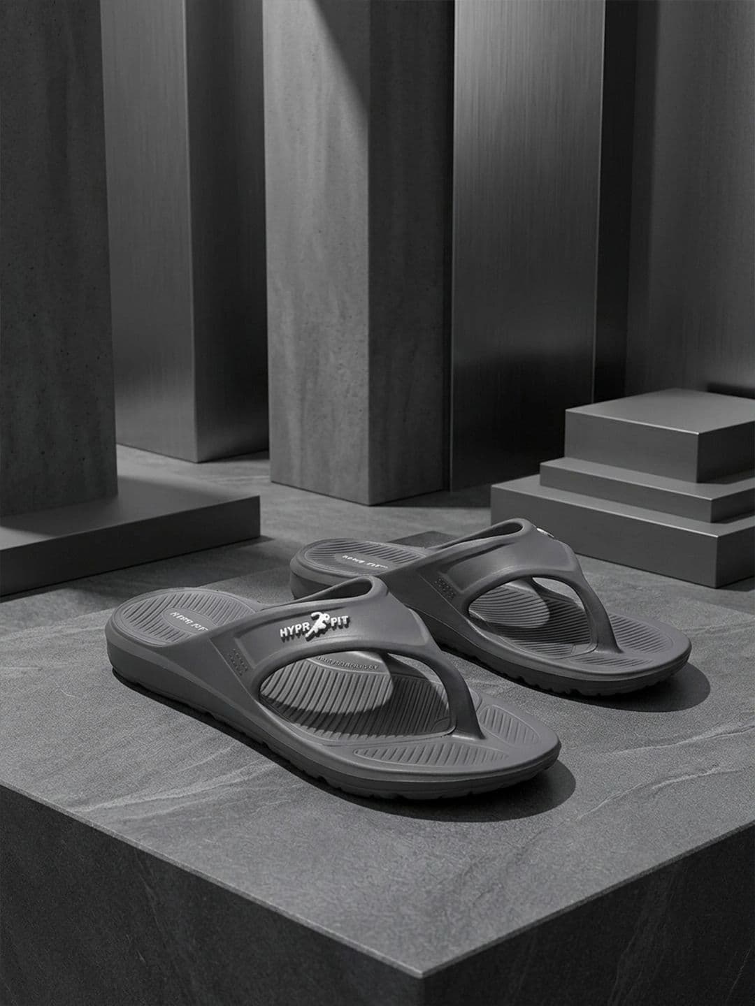 HYPR FIT Men Casual Slip-on Water-Resistant EVA Flip-Flops - view 1