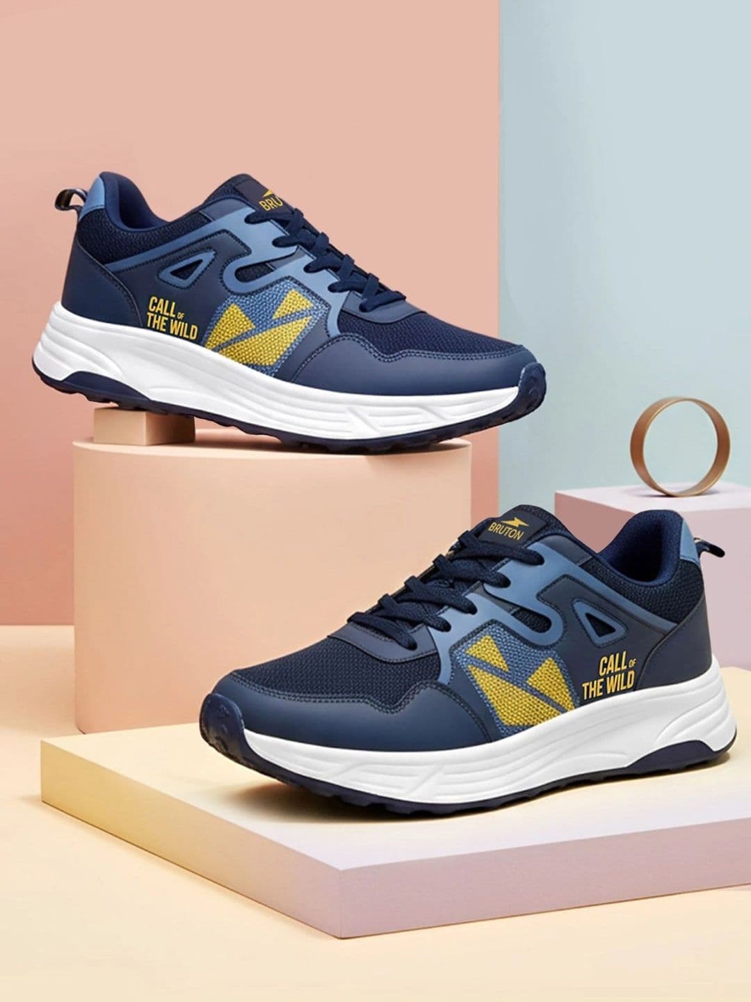 Bruton Men Mesh Running Shoes - view 1