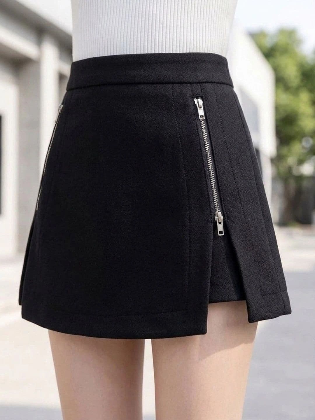 Suo Women Mini Divided Skirt - view 1