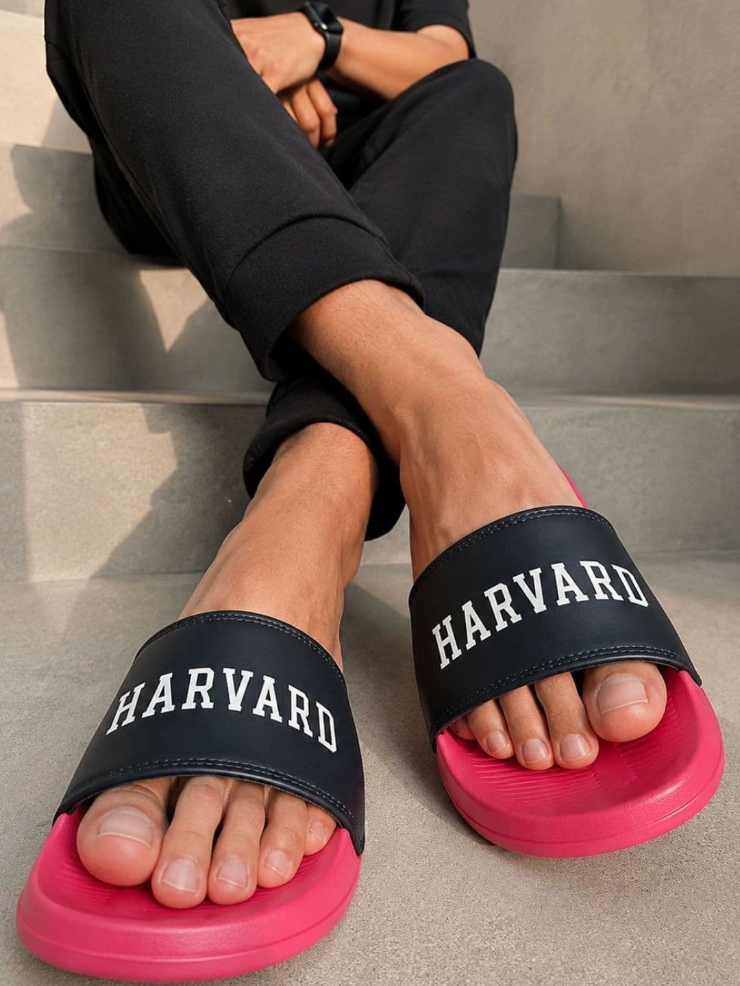 Harvard Men Printed Sliders - view 1