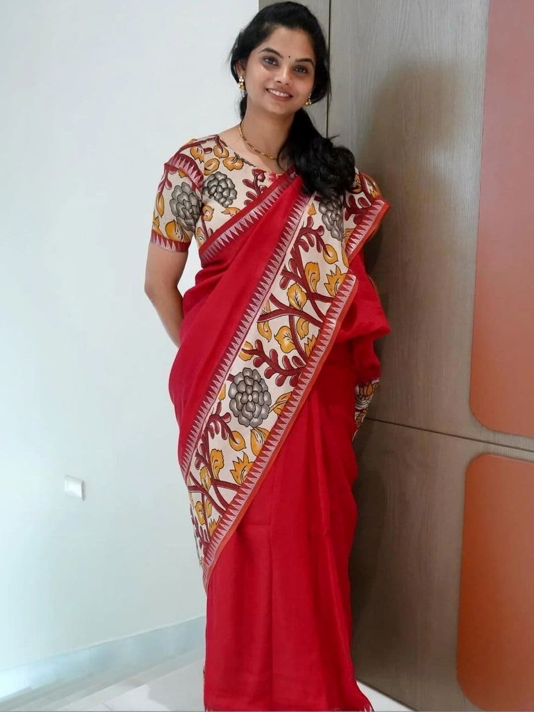 vidhyarani Floral Silk Cotton Saree - view 1