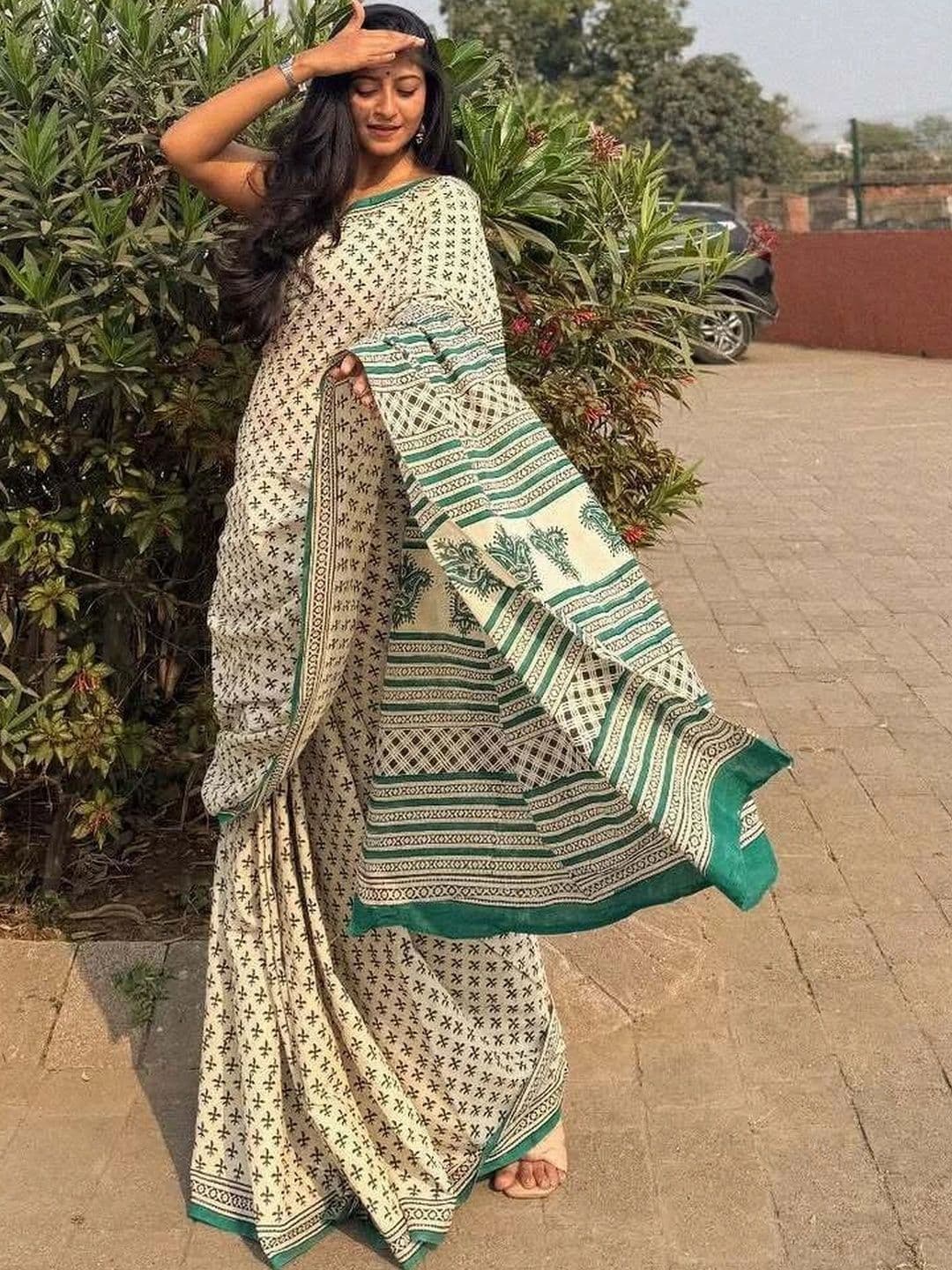 vidhyarani Paisley Pure Linen Saree - view 1