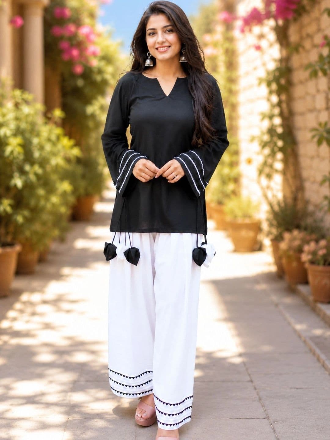 SYLORA Women Regular Kurti with Farsi Salwar - view 1