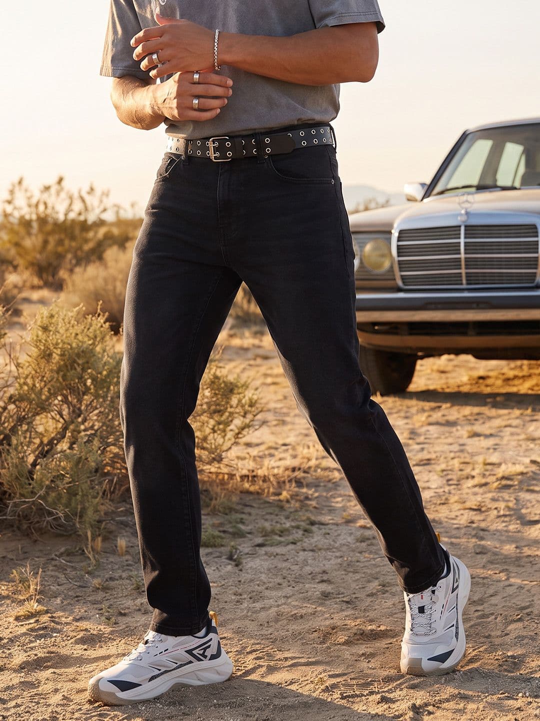 The Roadster Life Co. Men Straight Fit Stretchable Jeans - view 1