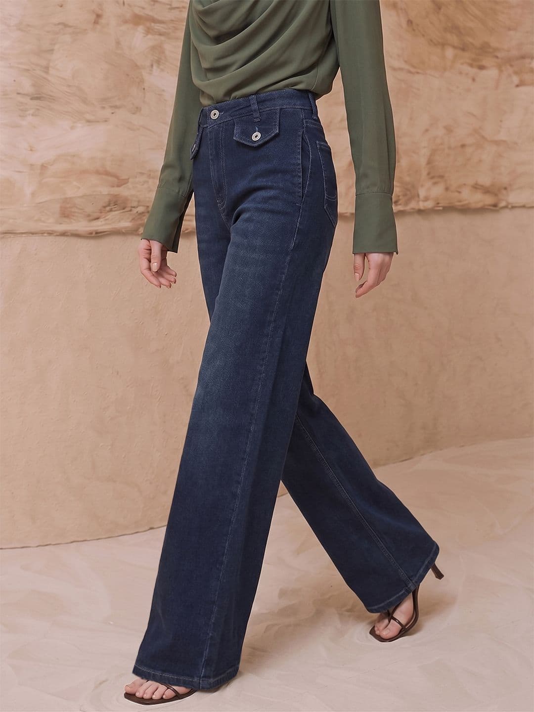 Chemistry Women Baggy High-Rise Stretchable Jeans - view 1