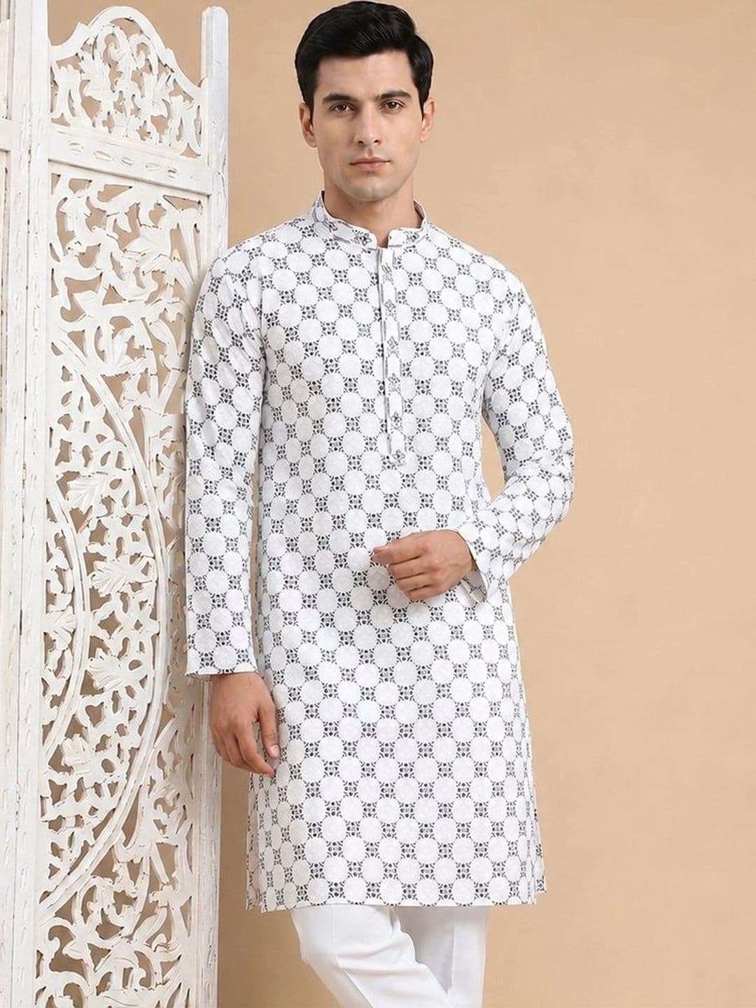 House of Pataudi Men Kurta - view 1