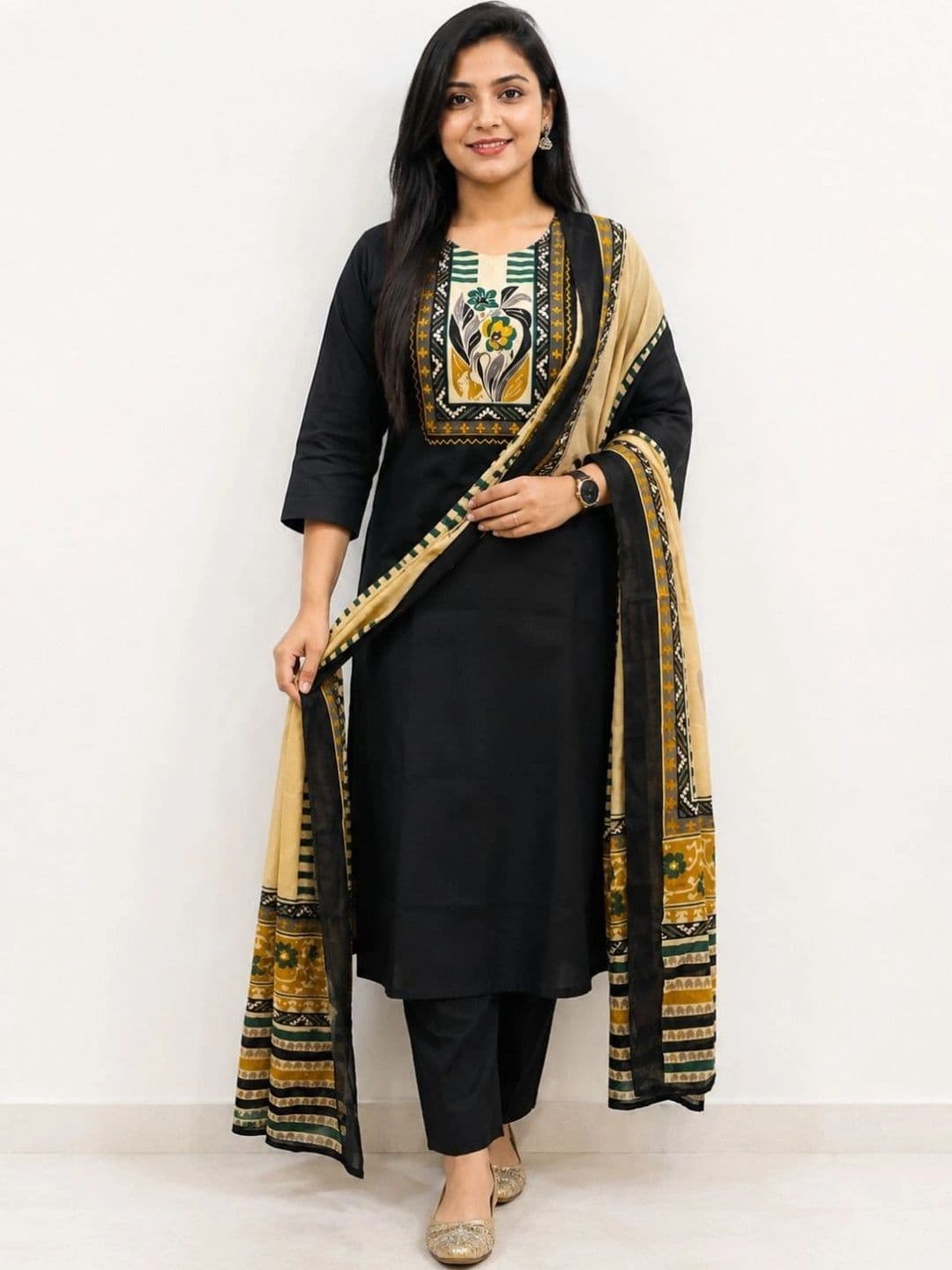 sanganerkurtiwala Floral Printed Regular Sequinned Kurta with Trousers & With Dupatta - view 1