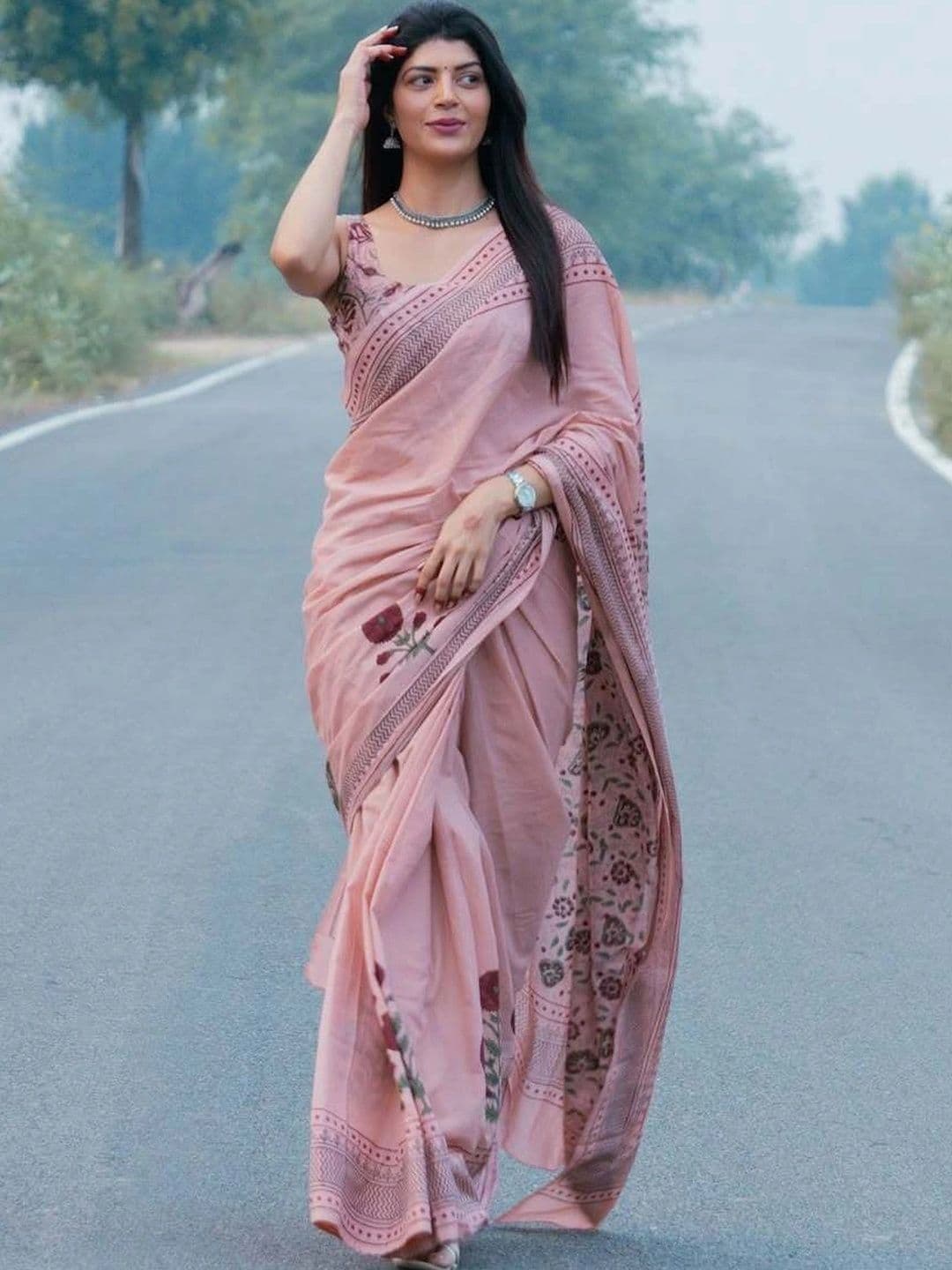 The Bebo Floral Linen Blend Ikat Saree - view 1