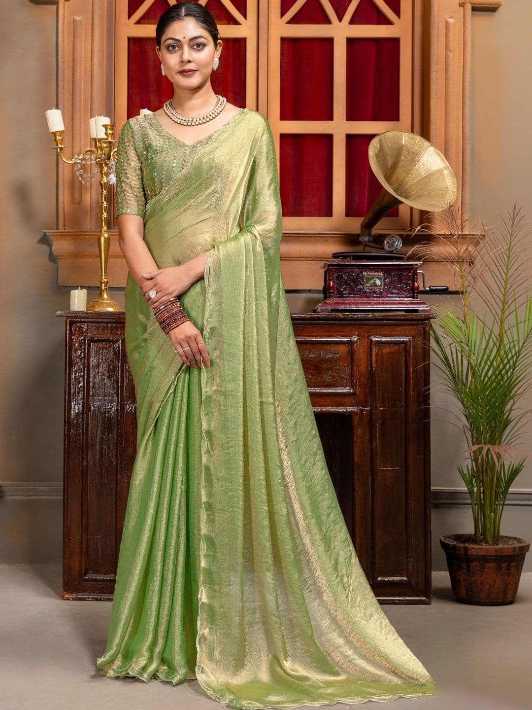 Janvi Boutique Zari Saree - view 1