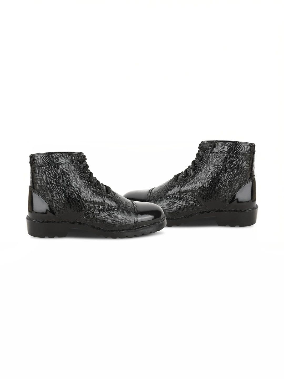 Benera Men Textured Leather Trekking Shoes - view 1