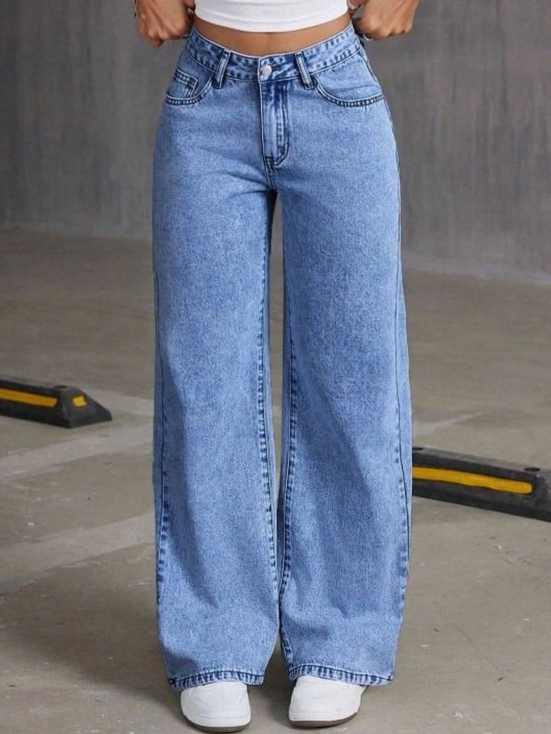 M MODDY Women Straight Fit High-Rise Stretchable Jeans - view 1
