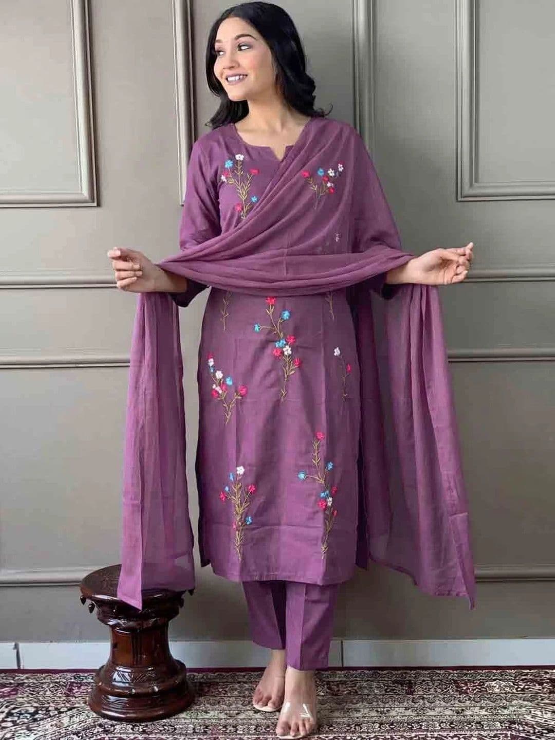 Anouk X fwd Women Floral Embroidered Regular Thread Work Pure Cotton Kurta with Trousers & With Dupatta - view 1