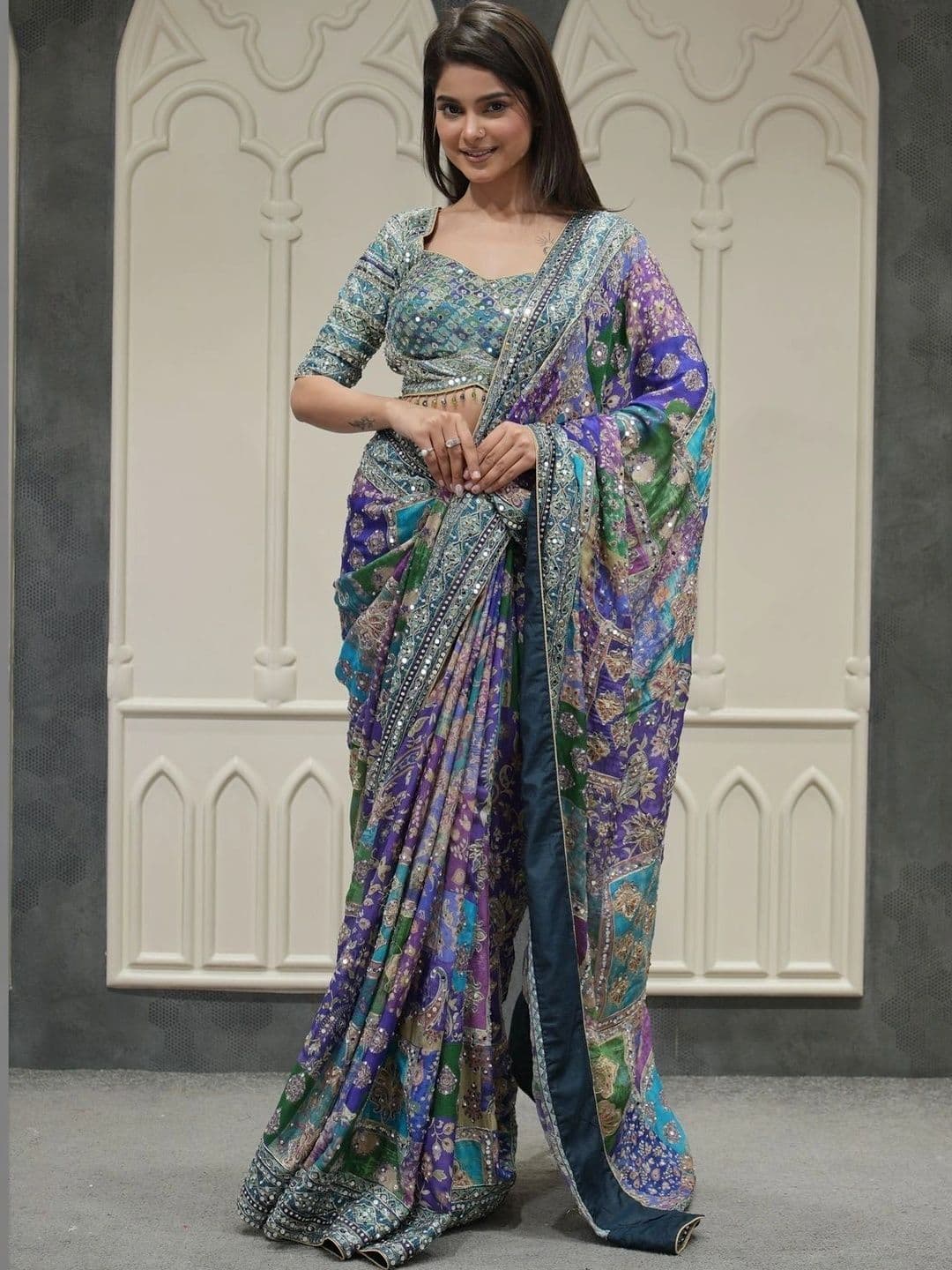 Sorathiya Enterprise Ethnic Motifs Mirror Work Fusion Saree - view 1