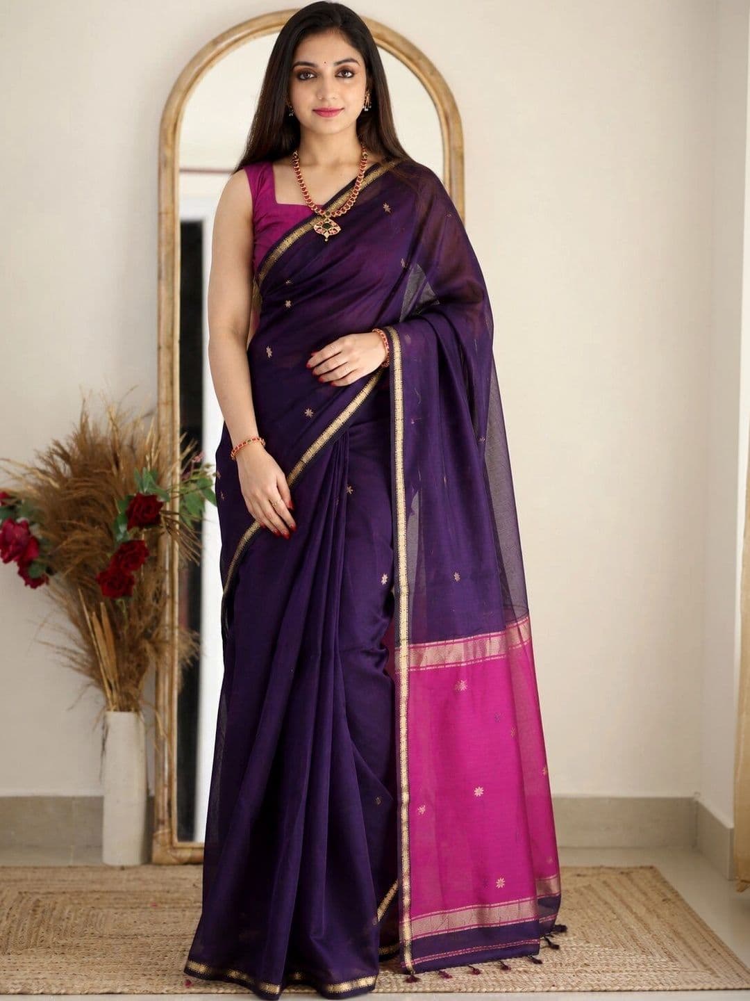 BE IN TEXO FAB Floral Zari Silk Blend Designer Maheshwari Saree - view 1