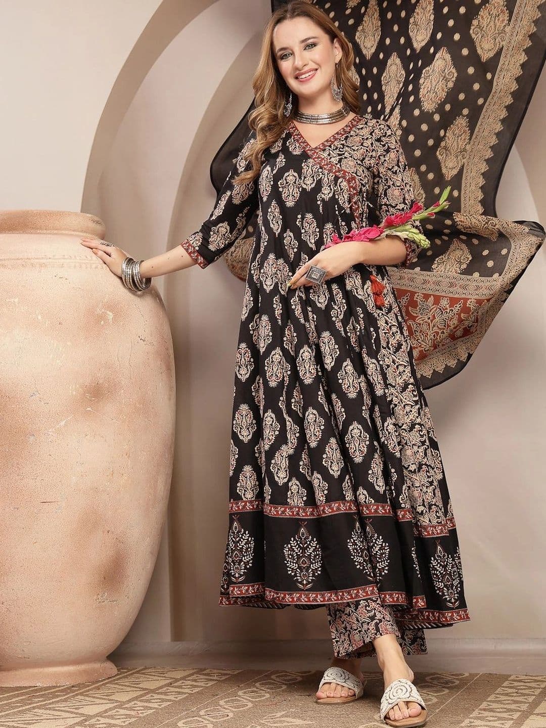 Sangria Women Ethnic Motifs Printed Empire Kurta with Trousers & With Dupatta - view 1