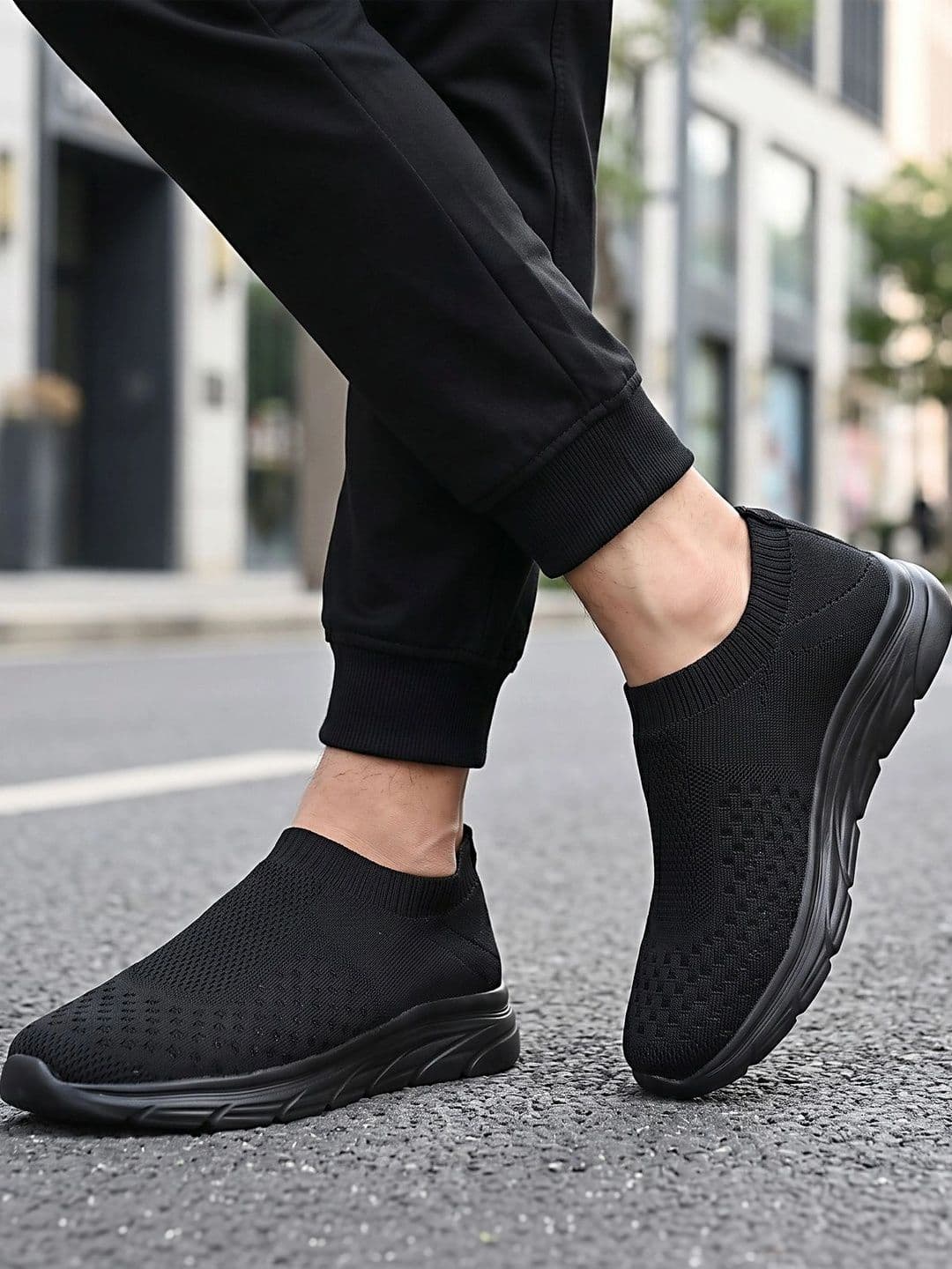 Knight Ace Men Textile Walking Shoes - view 1