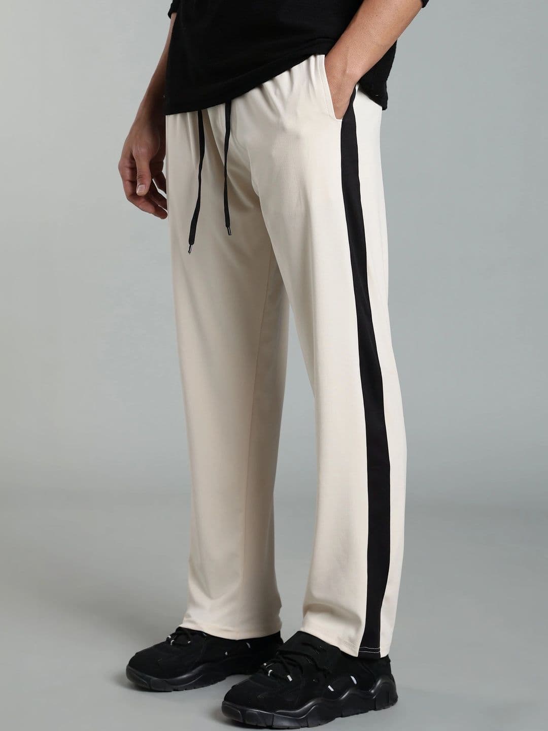 HERE&NOW Men Regular Fit Colourblocked Training Track Pants - view 1