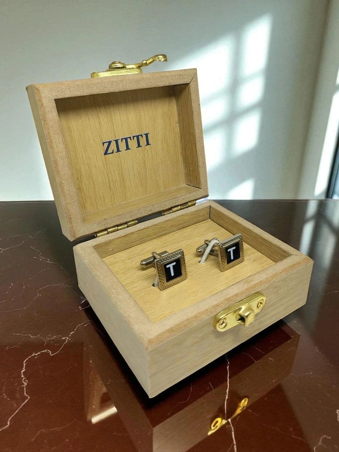 ZITTI Cufflink - view 1