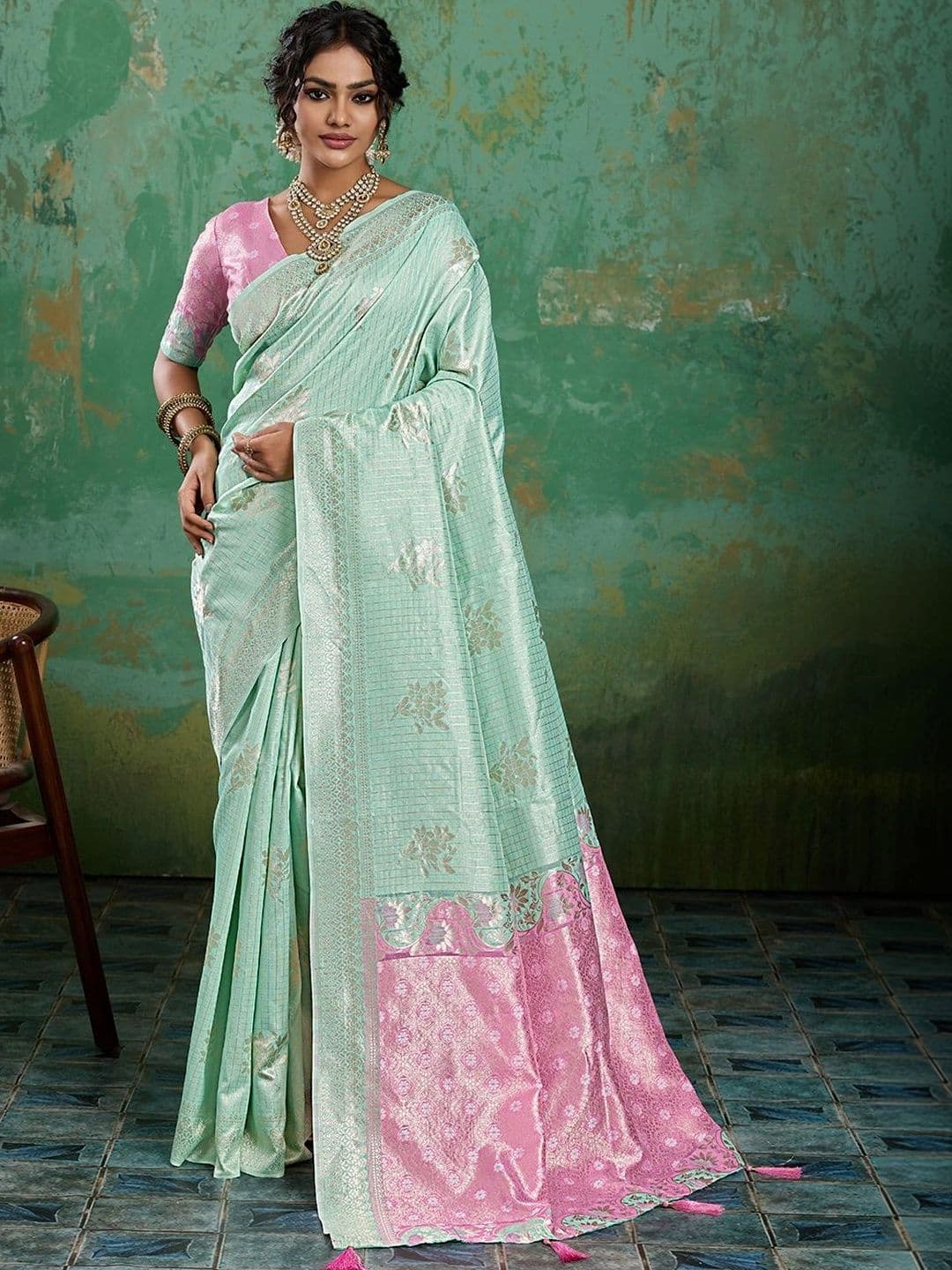Dhaaga Ghar Woven Design Zari Saree - view 1