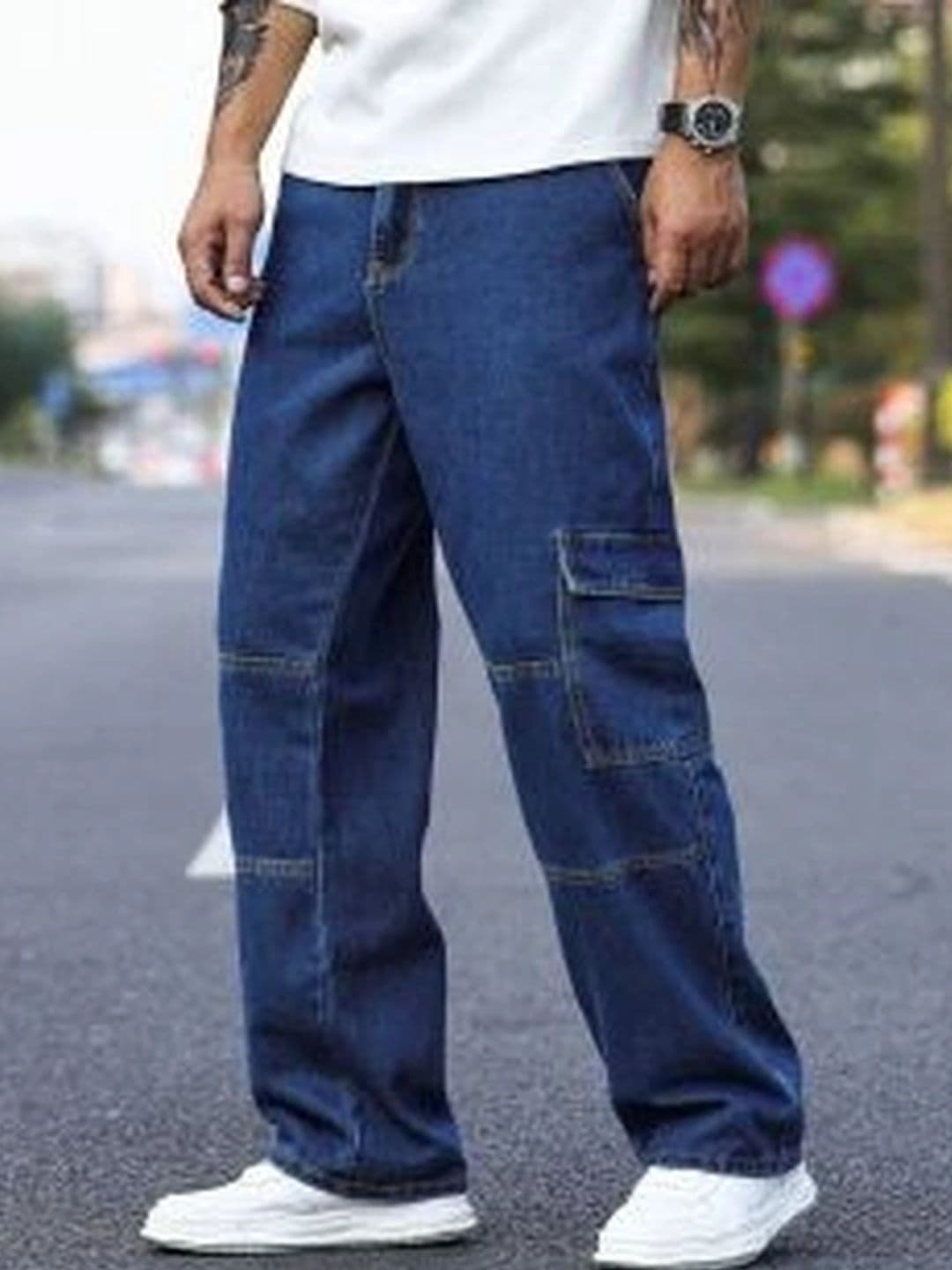 Eyebogler Men Relaxed Fit Mid-Rise Jeans - view 1
