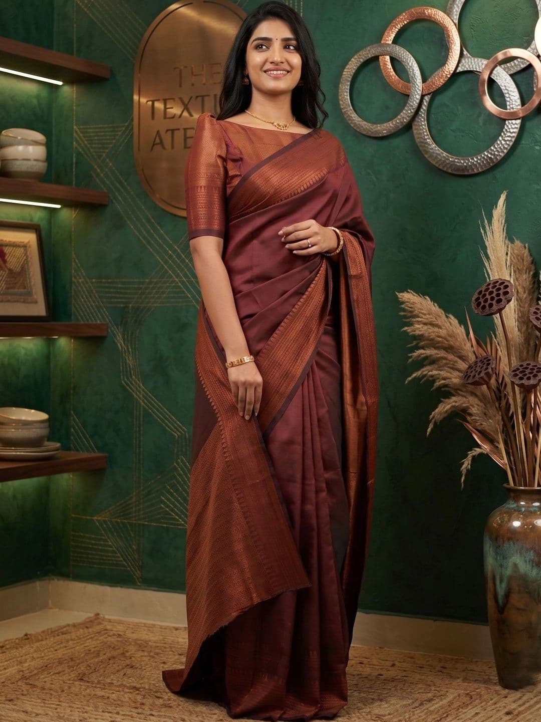 TheWonderWorld Woven Design Zari Art Silk Banarasi Saree - view 1
