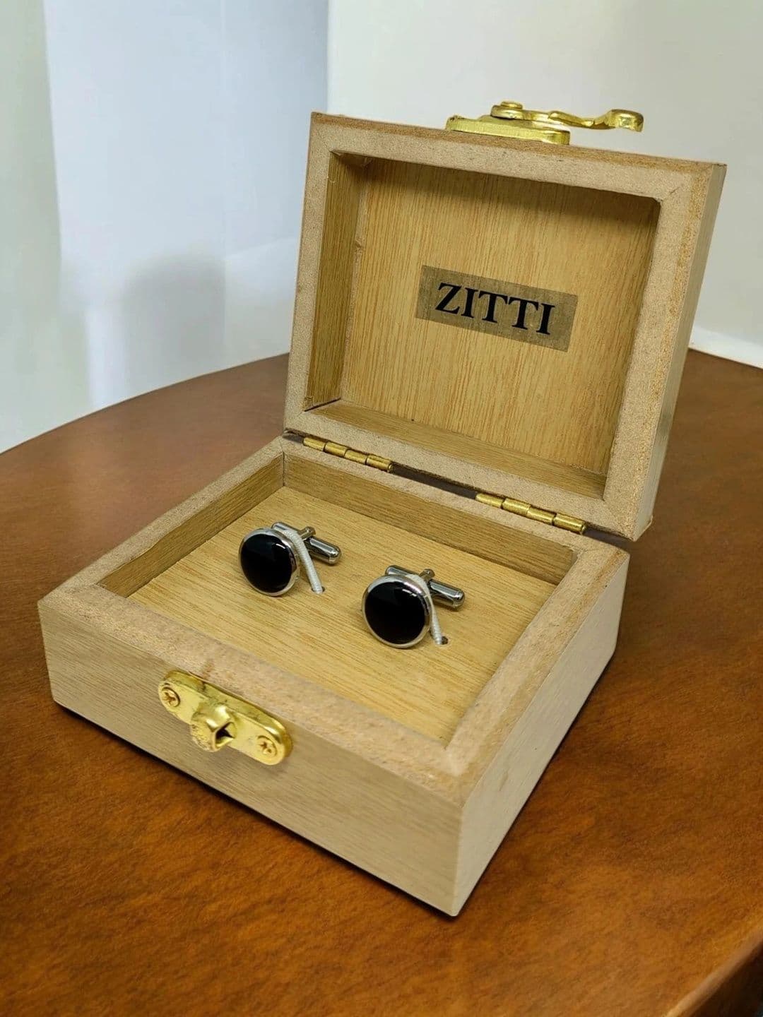 ZITTI Cufflink - view 1