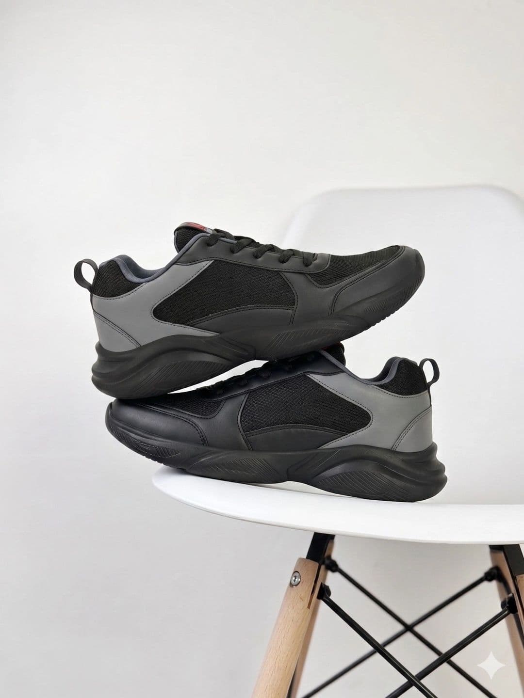 Killer Men Mesh Running Non-Marking Lace-Ups Shoes - view 1