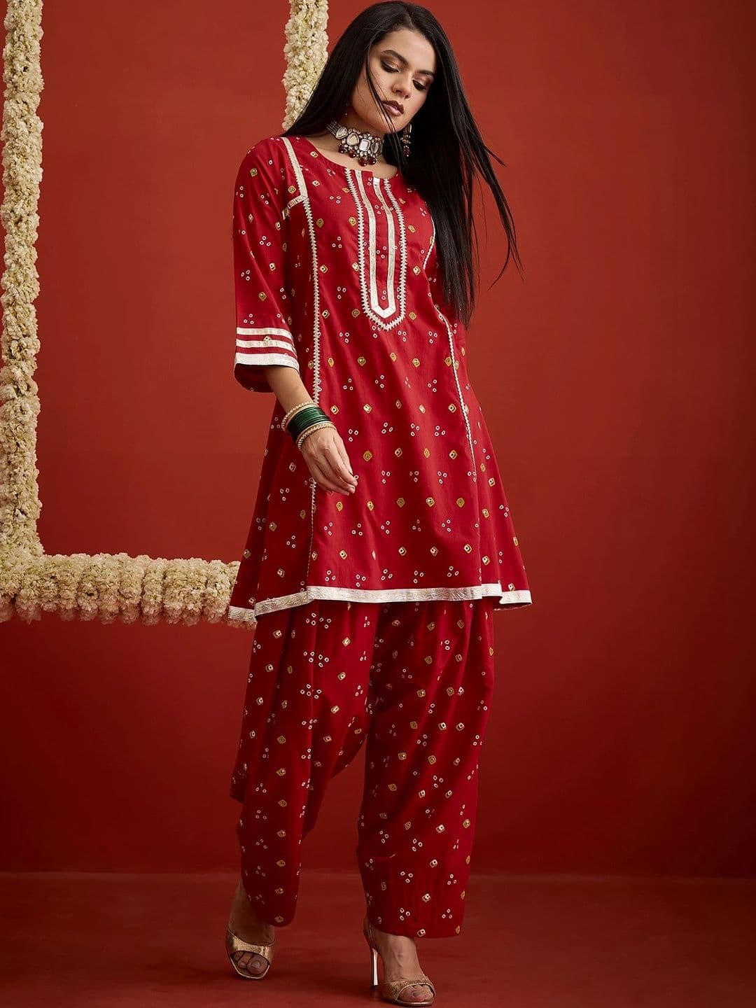 Stylum Women Ethnic Motifs Printed Straight Kurta with Patiala - view 1
